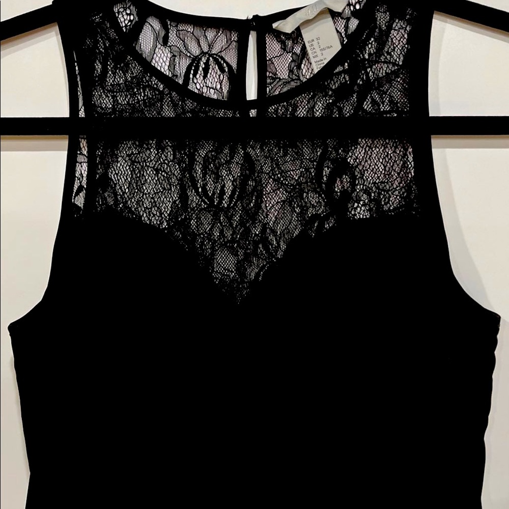 Women's H&M  Top Black, Satin and Lace, detailing size Small S.